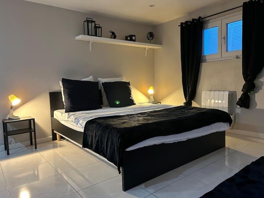 Cosy Studio - 10 Min Away From Cdg Aeroport - 30 Min Away From Paris - Parc Asterix - Olympic Games 2024 Le Thillay Extérieur photo